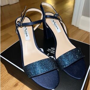 Nina brand navy heels, size 8.
